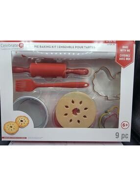 Celebrate It Pie Baking Kit - 9 Piece Set